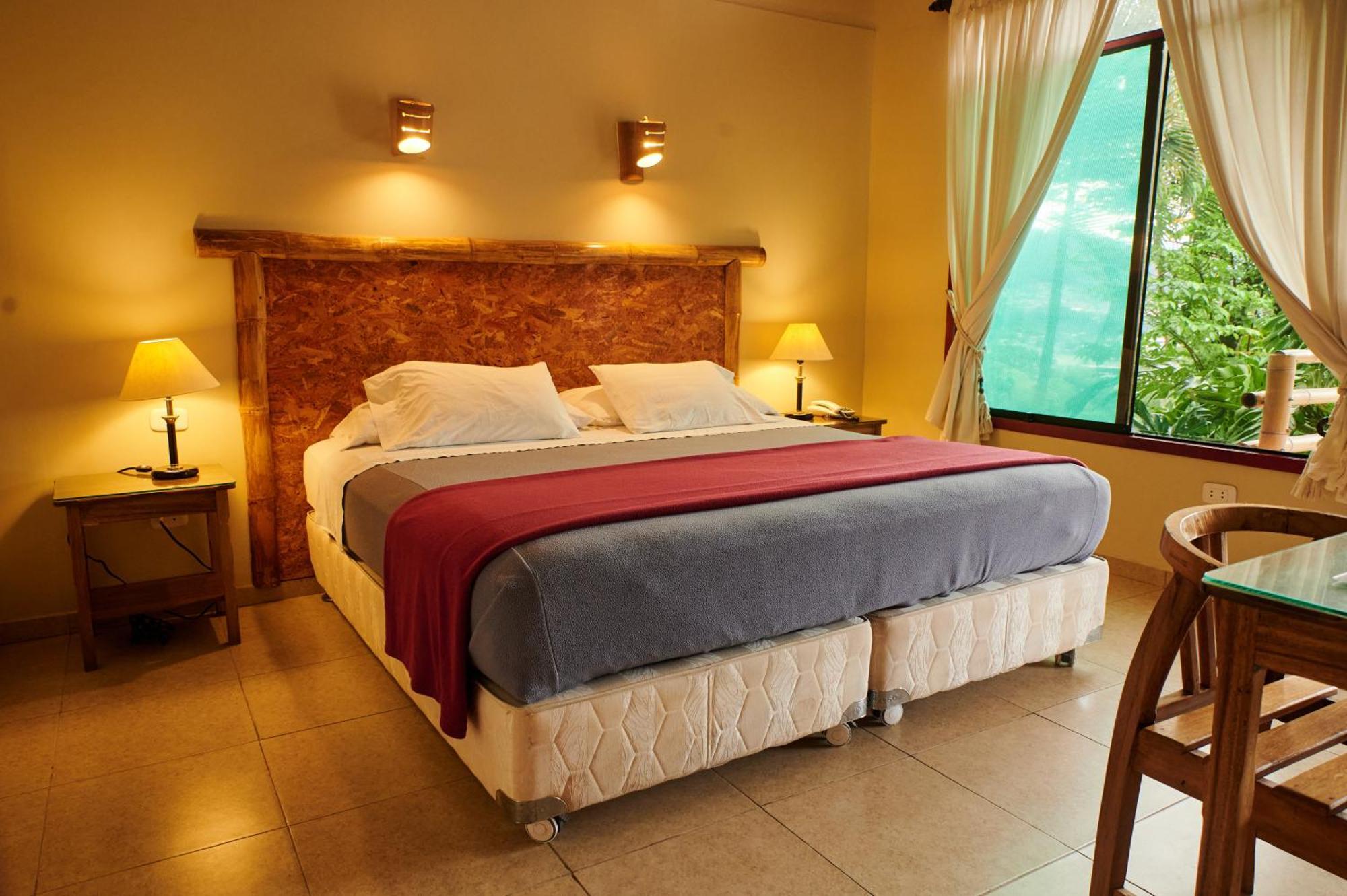 Fundo San Jose Parque Ecologico & Lodge Hotel Asociado Casa Andina Ла-Мерсед Экстерьер фото